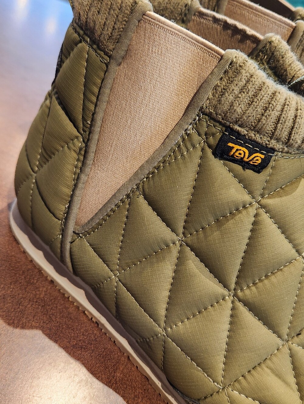 Teva ReEmber Quilted Camp Slipper Booties - Picture 2 of 6